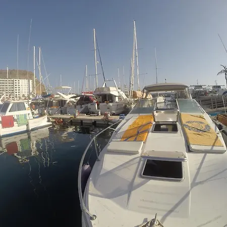 Puerto Rico Yacht Xperience Hotel en barco 3*