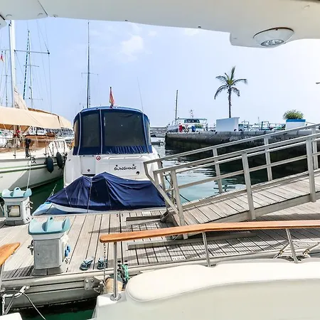 Puerto Rico Yacht Xperience Hotel en barco Mogán